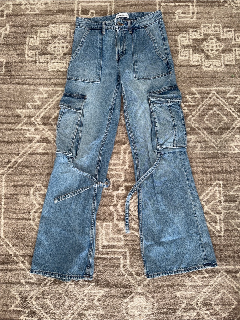 ZARA TSF Midrise, Women’s Wide-Leg Cargo Jeans